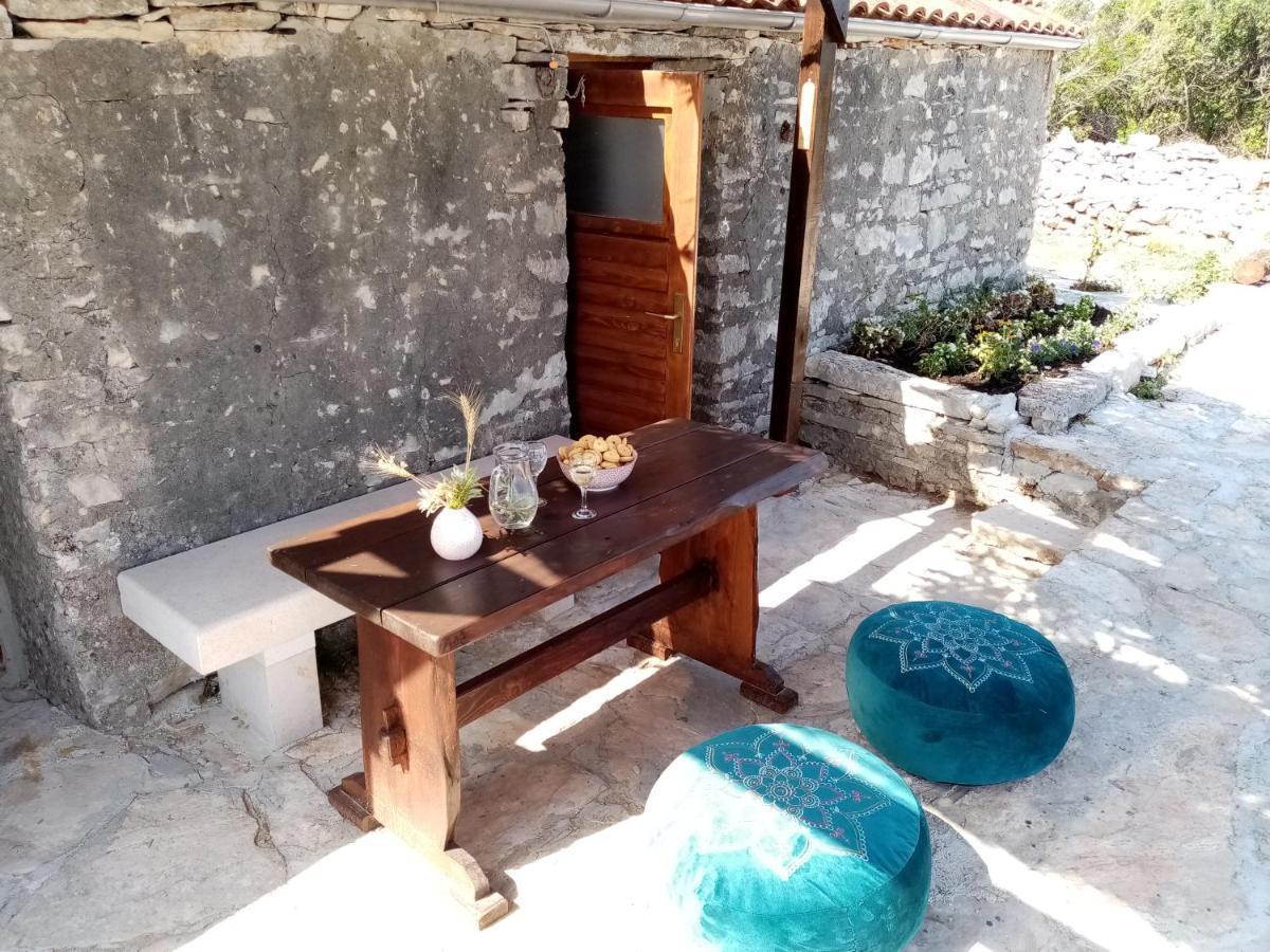 Pirate'S Nest Stone House Guest House Korcula Town Exterior photo
